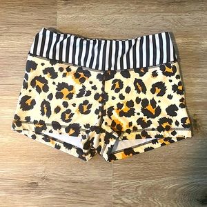 Barbell Cartell 3” Rebel Leopard Short